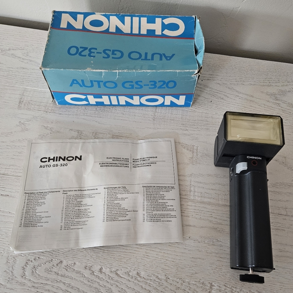 Flash CHINON AUTO GS 320 Auto Ranges Vintage Retro With Box & Manual